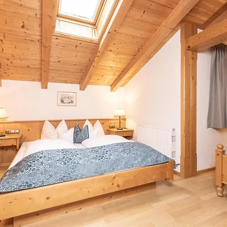 Apartamento Wellnessappartements Margit *