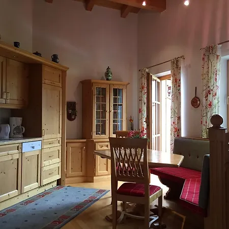 Apartamento Wellnessappartements Margit