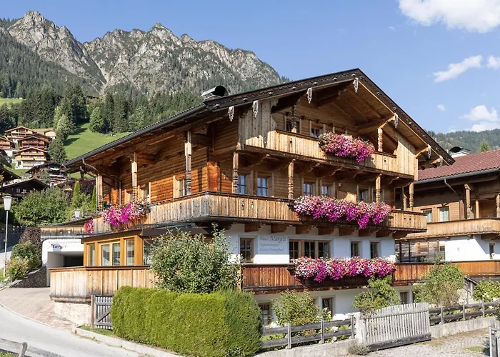 Wellnessappartements Margit Apartament *