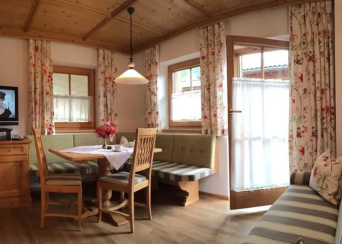 Wellnessappartements Margit Apartament Alpbach