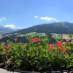 Wellnessappartements Margit *