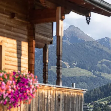 شقة Wellnessappartements Margit ألباخ
